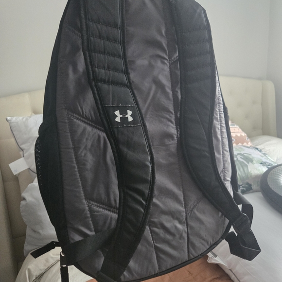 Under Armour Black Backpack for Men - Picture 2 of 4